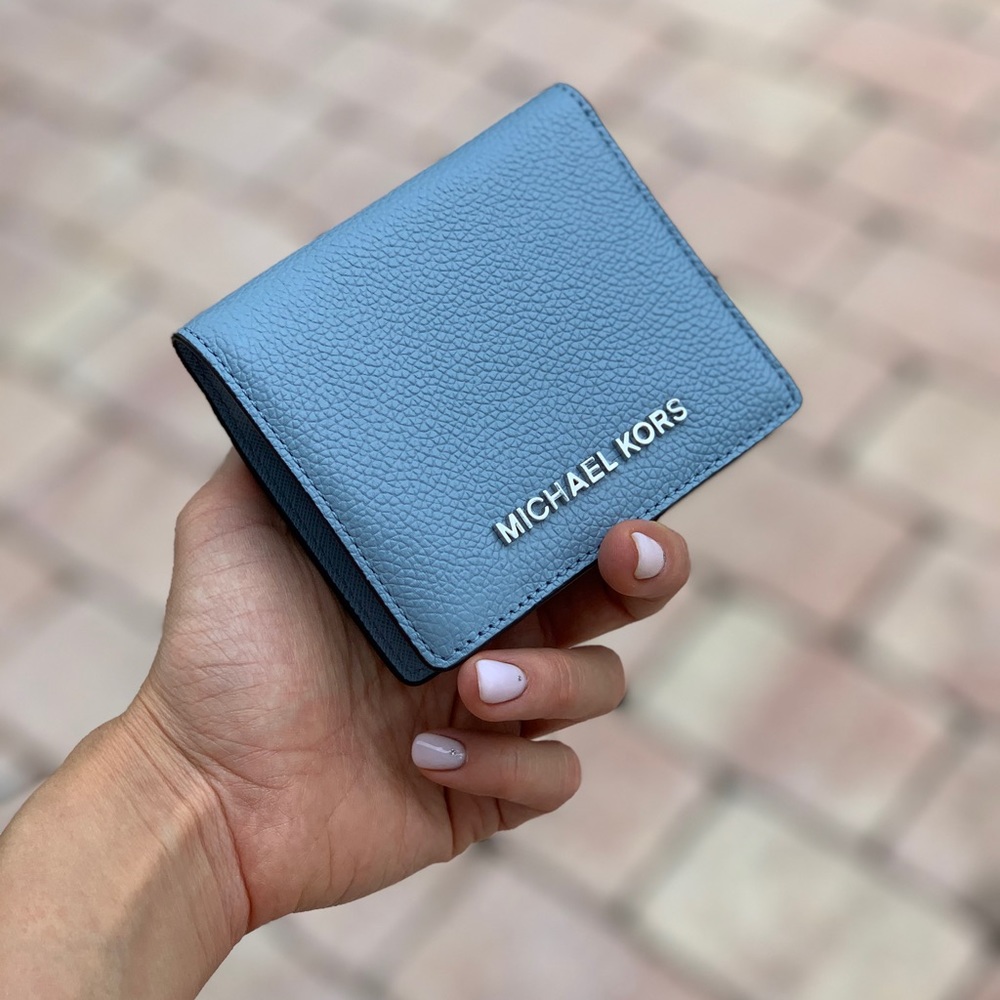 NWT Michael Kors wallet